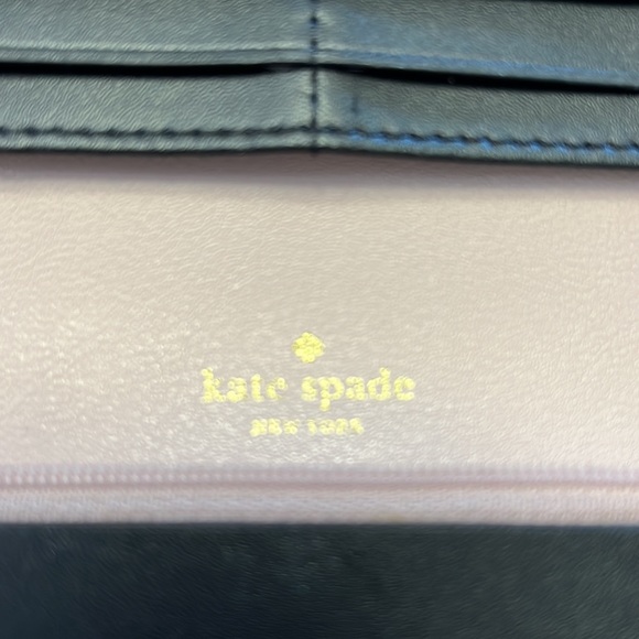 Kate Spade wallet - Picture 4 of 7